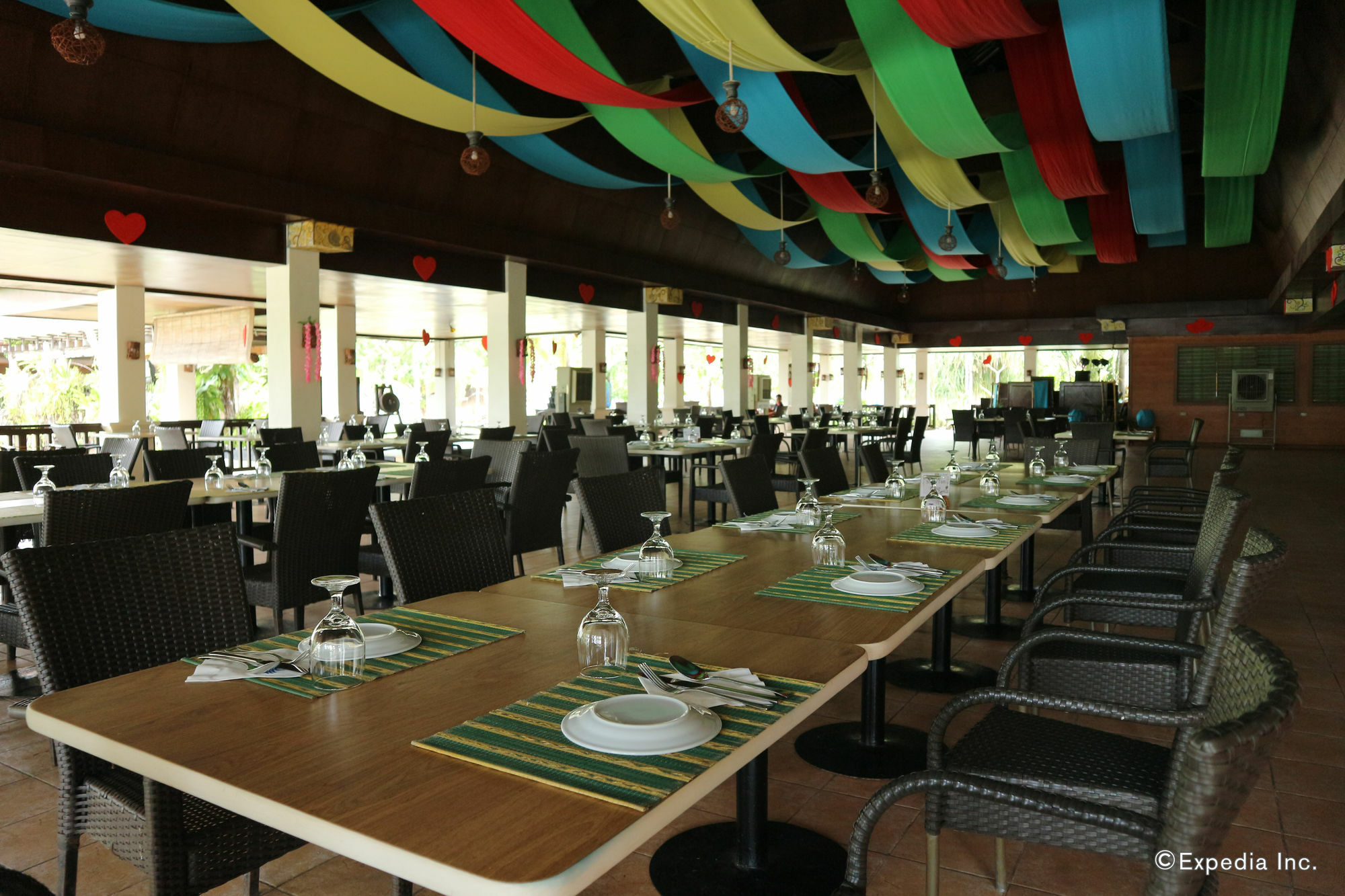 Dos Palmas Island Resort & Spa Puerto Princesa Exterior photo
