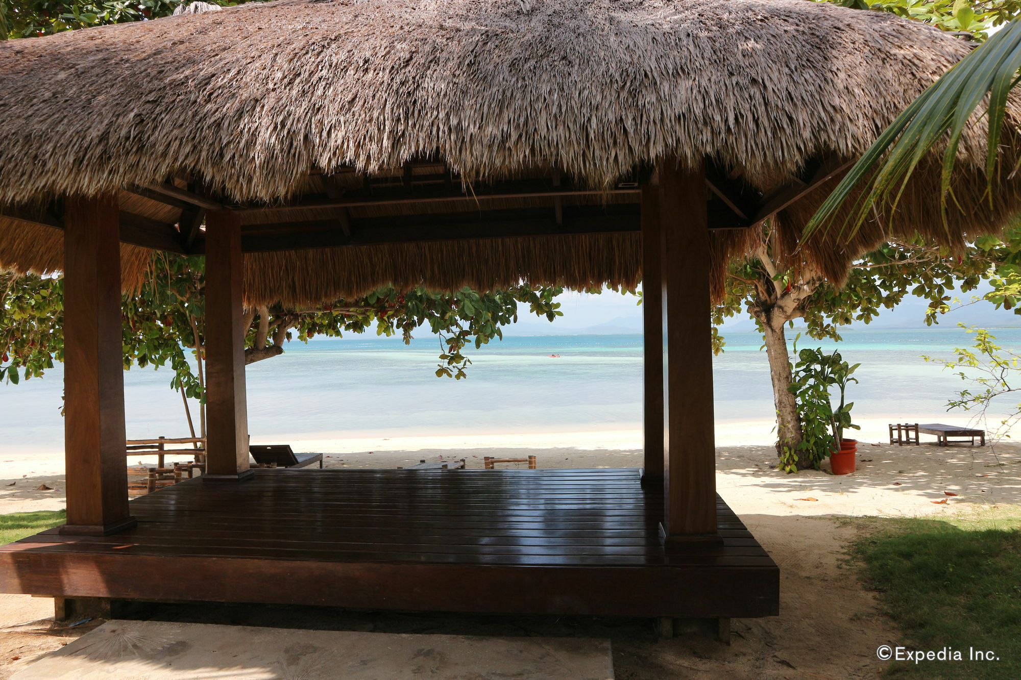 Dos Palmas Island Resort & Spa Puerto Princesa Exterior photo
