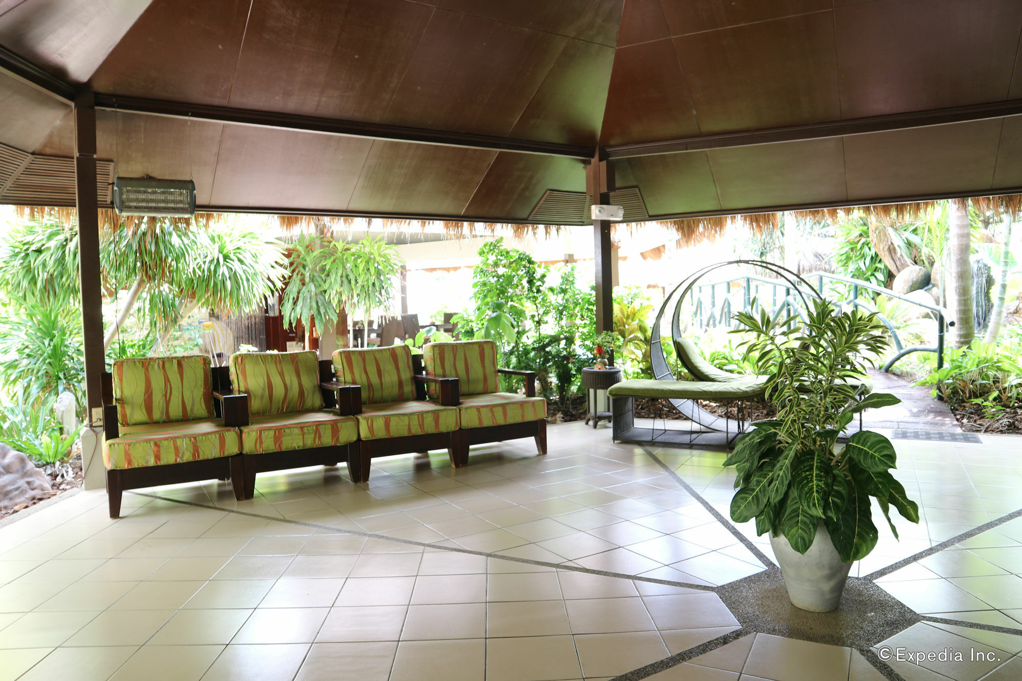 Dos Palmas Island Resort & Spa Puerto Princesa Exterior photo