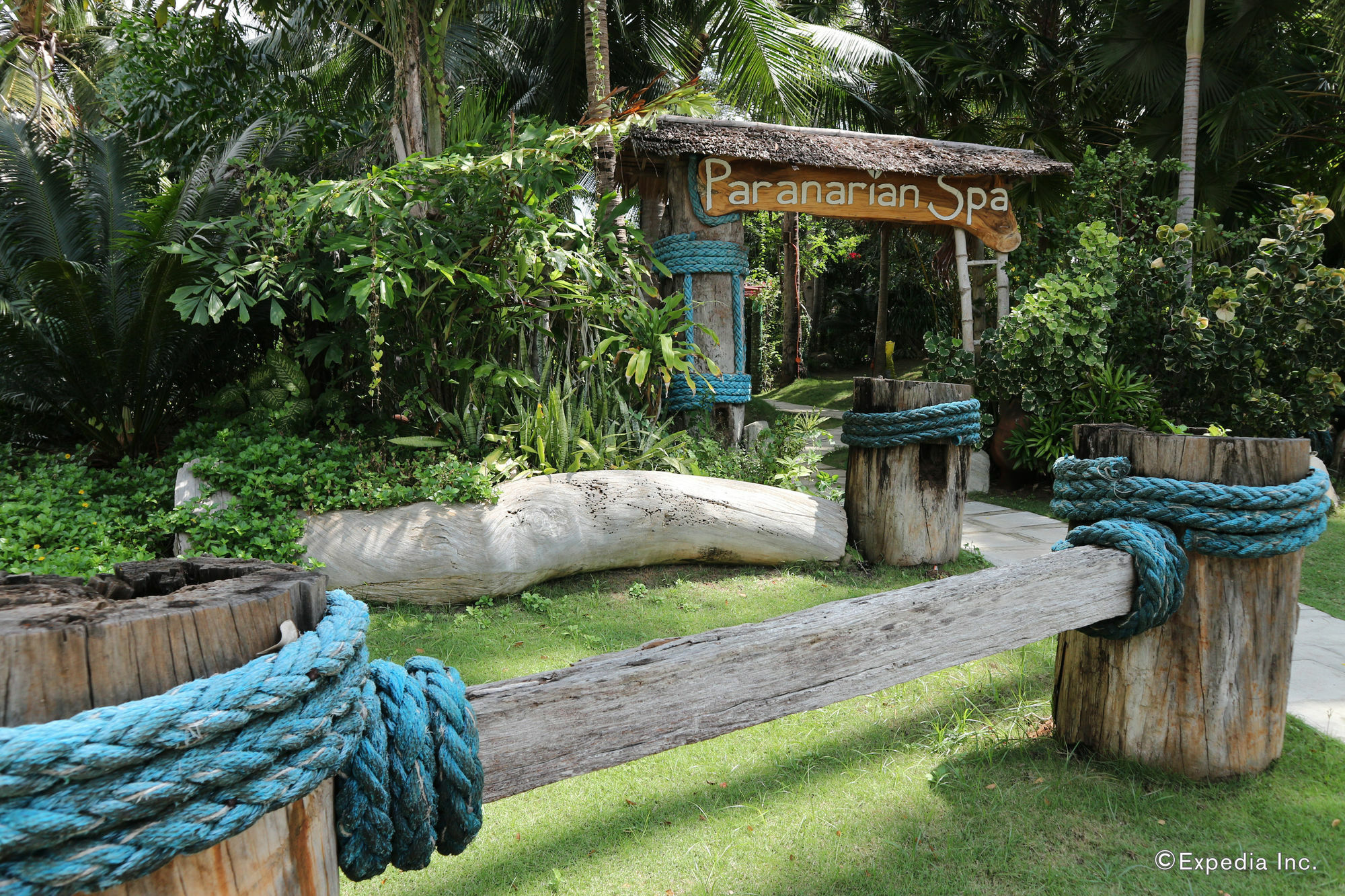 Dos Palmas Island Resort & Spa Puerto Princesa Exterior photo