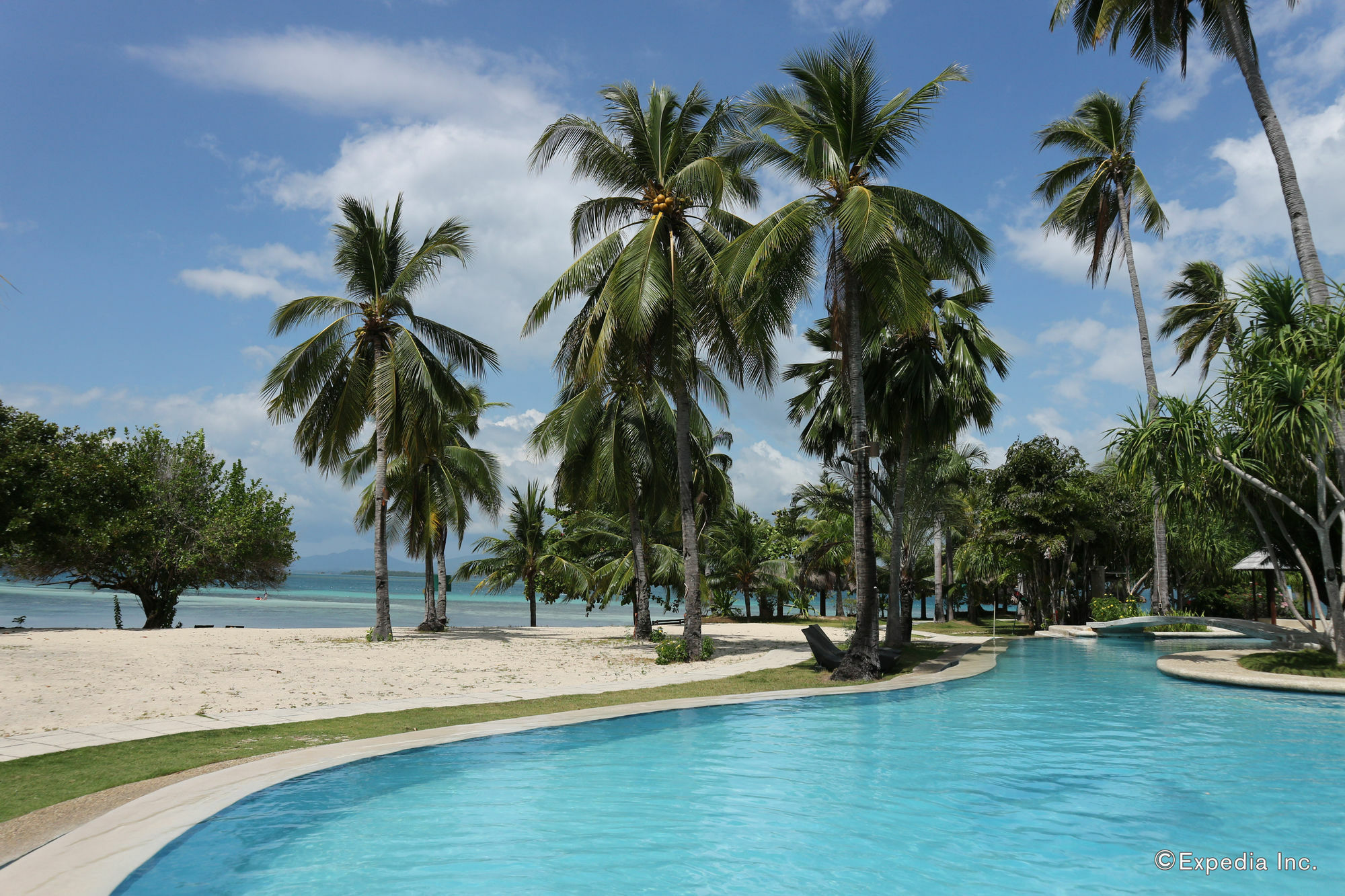 Dos Palmas Island Resort & Spa Puerto Princesa Exterior photo